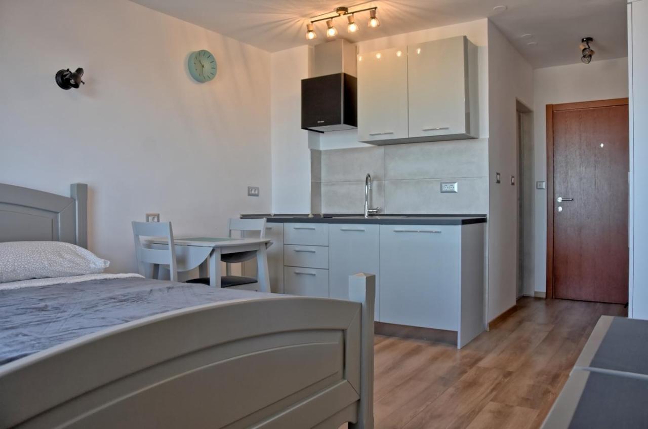 Studio D Poreč Extérieur photo